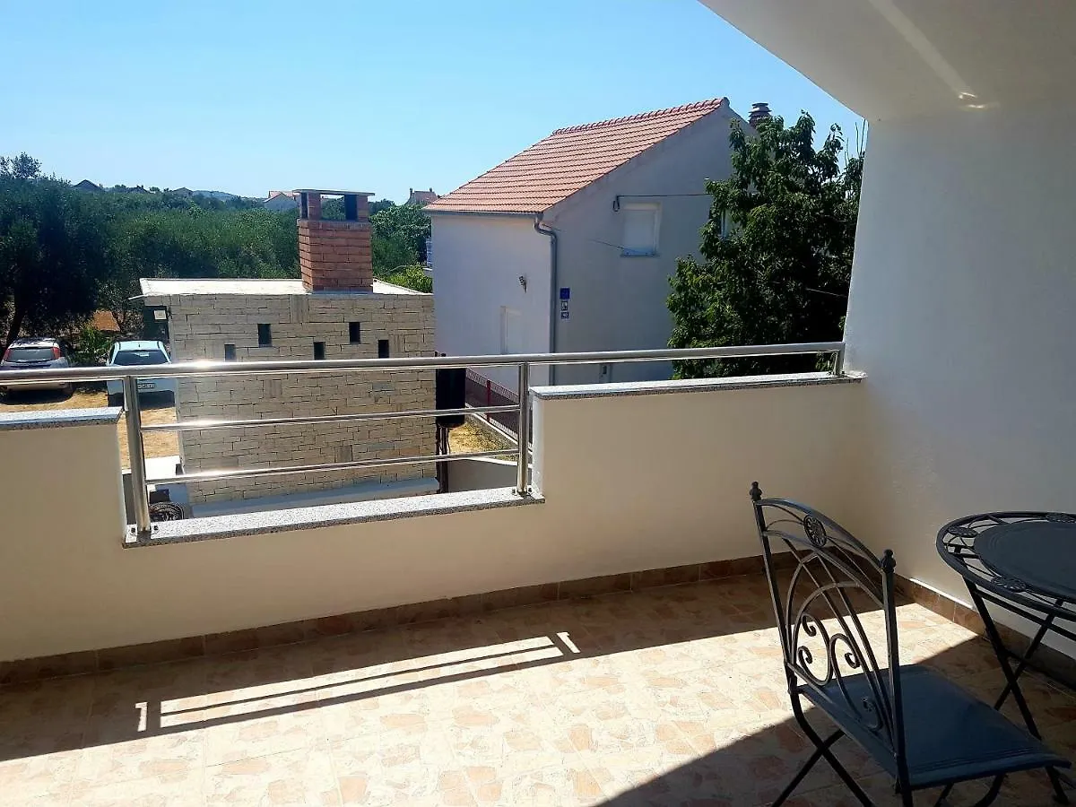 Nena 2 Apartment Sukosan 0*,