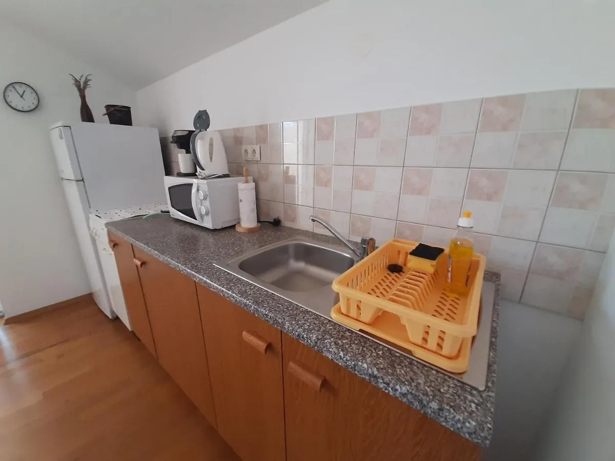 Apartman Nena 2